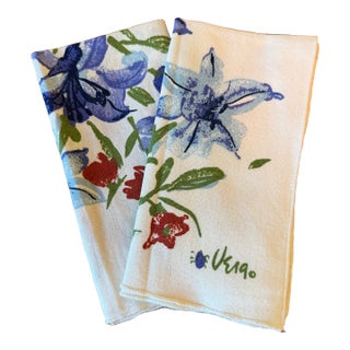1980s Vera Napkins, Lily Floral Pattern, Set of 2 For Sale