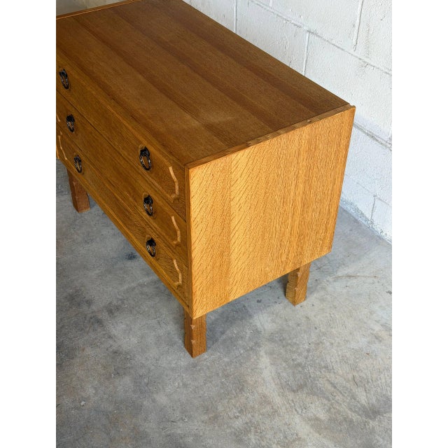 Vintage Danish Oak 3 Drawer Chest Mid Century Modern Nightstand Dresser For Sale - Image 9 of 10