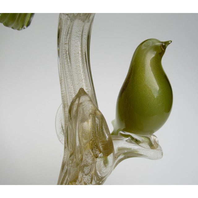 Asparagus C.1950's Salviati Italian Hand-Blown Murano Trio of Birds Perched on a Tree Limb Branch For Sale - Image 8 of 13