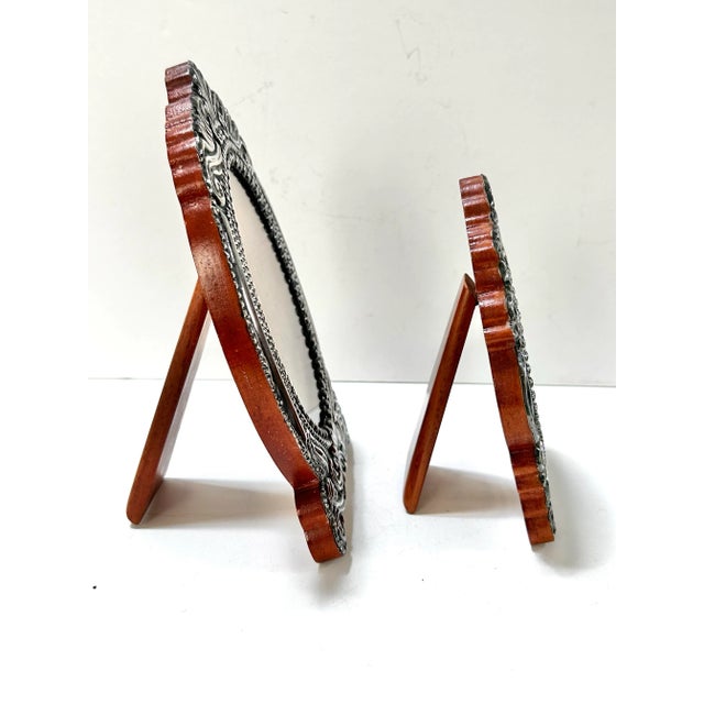 1940s 1940s 925 Sterling Silver Repoussé Oval Frames, Pair For Sale - Image 5 of 12
