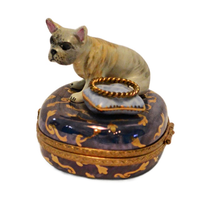 Late 20th Century Vintage Rochard Limoges French Bulldog & Ring Cushion Porcelain Trinket Box – Circa Late 20th Century For Sale - Image 5 of 11
