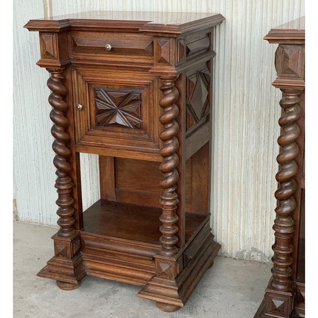 Brown Mid 19th Century Pair of Solid Carved Brutalist French Nightstands with Solomonic Columns For Sale - Image 8 of 18