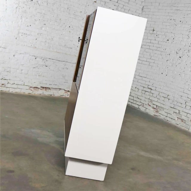 Mid 20th Century Mid Century Modern Scandinavian Style China Display Cabinet W/ White Case & Teak Front For Sale - Image 5 of 13