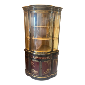 1970s Union National Chinoiserie Curved Glass Corner Curio Cabinet