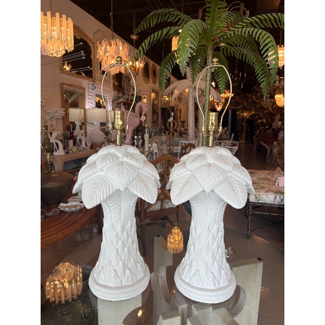 Vtg. Pair Plaster White Lacquered Palm Beach Tree Table Lamps Newly Wired Brass For Sale In West Palm - Image 6 of 12