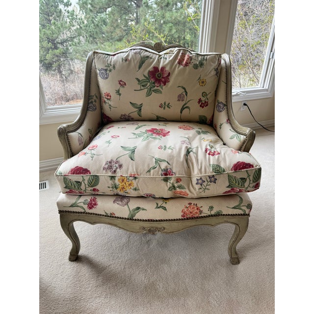 Late 20th Century Minton Spidell Pair of Louis Seize Style Painted and Upholstered Bergères For Sale - Image 5 of 8