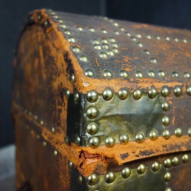 Brocante Swedish Bridal Box in Leather, 19th Century For Sale - Image 6 of 11