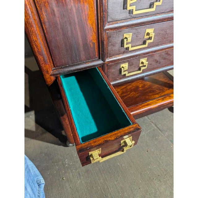Mid 20th Century George Zee & Co. George III Style Rosewood Tea Cart / Serving Trolley For Sale - Image 9 of 15