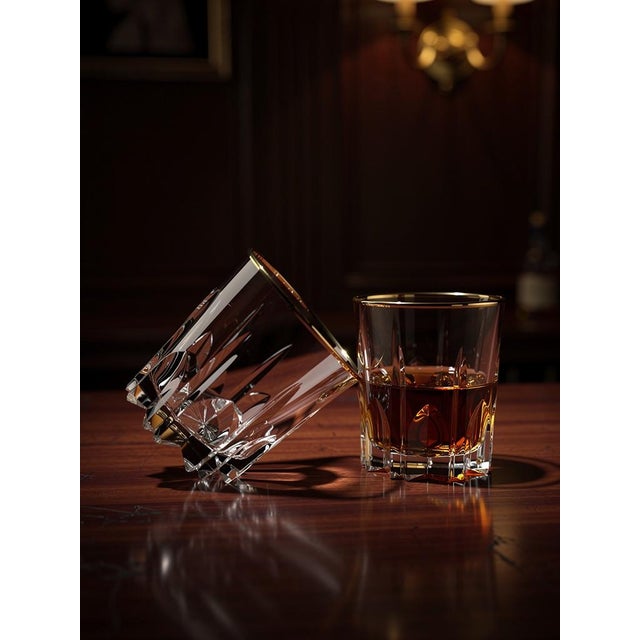 Vintage Set of 8 Whiskey & Scotch Old Fashion Drinking Bar Glasses Gold Rim For Sale - Image 9 of 9