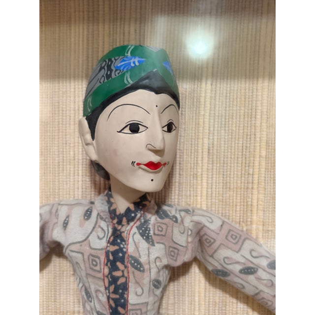 Vintage Indonesian Wayang Golek Puppets in Shadow Box Frames, Pair For Sale In Detroit - Image 6 of 18