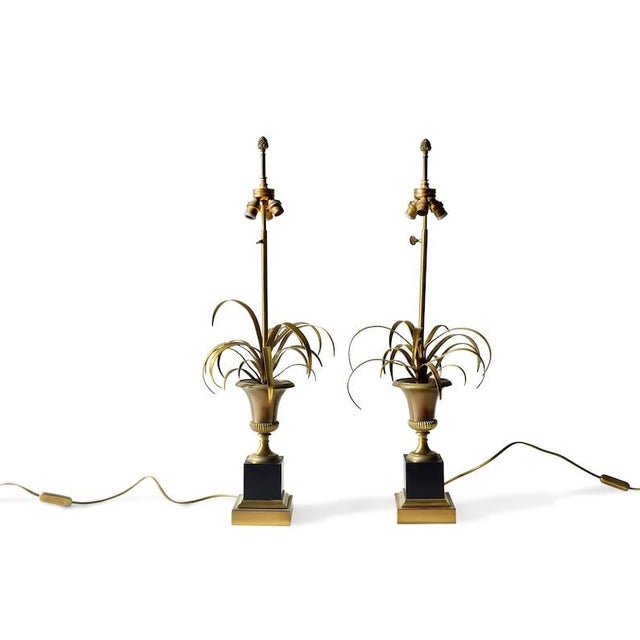 Vintage Maison Charles Brass Palm Table Lamps, French Mid-Century Hollywood Regency Pair, "Vase Roseaux" Design, 1950s For Sale - Image 9 of 10