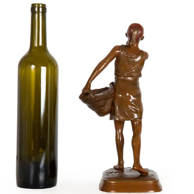 Early 20th Century French Orientalist Bronze Sculpture of Tunisian Fruit Seller by Marcel Debut For Sale - Image 5 of 12