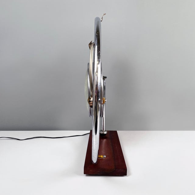 1980s Italian Modern Geometrical Table Lamp in Crafted Glass, Metal and Wood, 1980s For Sale - Image 5 of 18