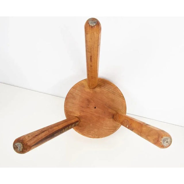 Mid-Century French Modern Wooden Tripod Stool in the style of Charlotte Perriand, 1950s For Sale - Image 12 of 18