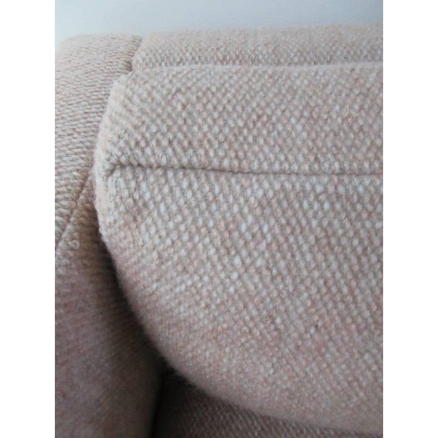 Knoll Knoll Charles Pfister Mid-Century Lounge Chair in Pink - A Pair For Sale - Image 4 of 7