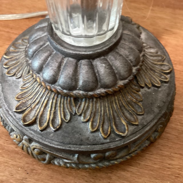 Vintage Crystal Clear Glass Neoclassical Style Hunter Table Lamp For Sale - Image 4 of 12