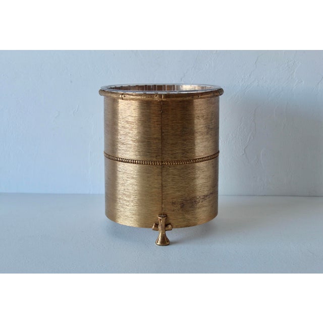 Stylebuilt New York Style Vintage Hollywood Regency Gold Finish Wastebasket Bamboo Theme For Sale - Image 10 of 15