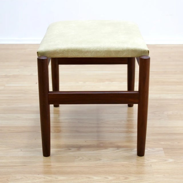 Spottrup 1960s Vintage Danish Modern Vanity Stool by Hugo Frandsen for Spottrup Mobler For Sale - Image 4 of 7
