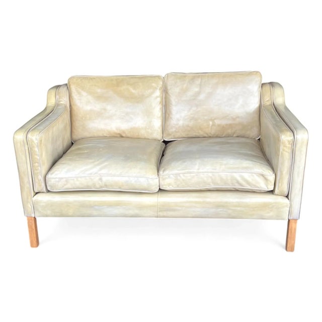 Danish Modern Patinated Tan Leather Loveseat in the Style of Børge Moge For Sale In Los Angeles - Image 6 of 18