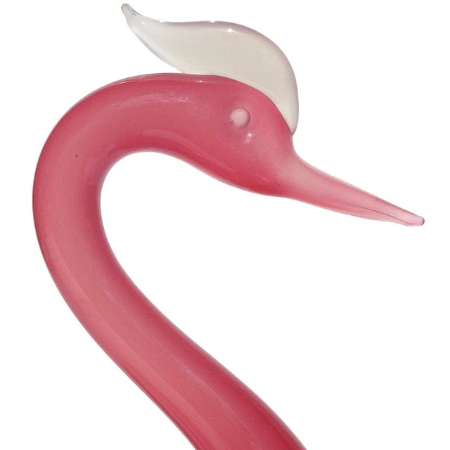 Figurative Murano Seguso Vintage Opalescent Dark Pink White Italian Art Glass Swan Bird Sculpture Figure For Sale - Image 3 of 8