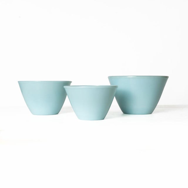 Mid 20th Century Rare Delphite Blue Fire King Nesting Bowls - Set of 3 For Sale - Image 4 of 7