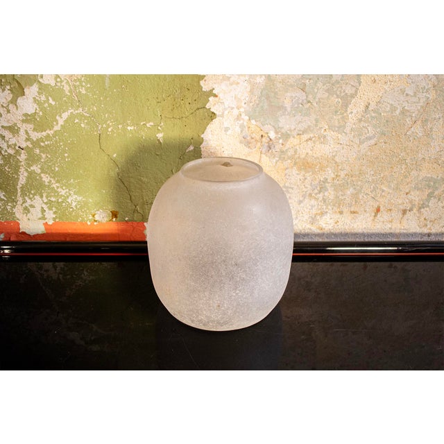 Scavo white Murano glass vase. Manufacturer: Seguso 1980s This piece has an attribution mark, I am sure that it is...