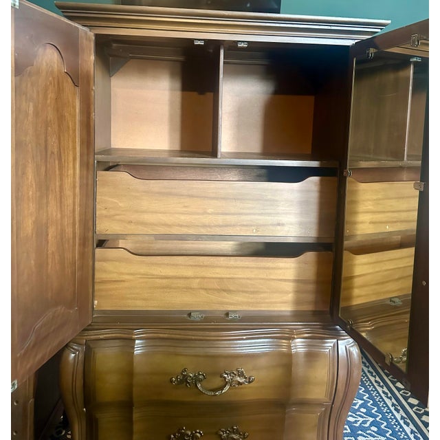 Thomasville Vintage French Provincial Solid Wood Armoire For Sale - Image 4 of 11