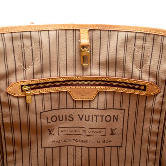 Animal Skin Ladies Louis Vuitton Monogram Canvas Neverfull Gm Tote Bag For Sale - Image 7 of 8