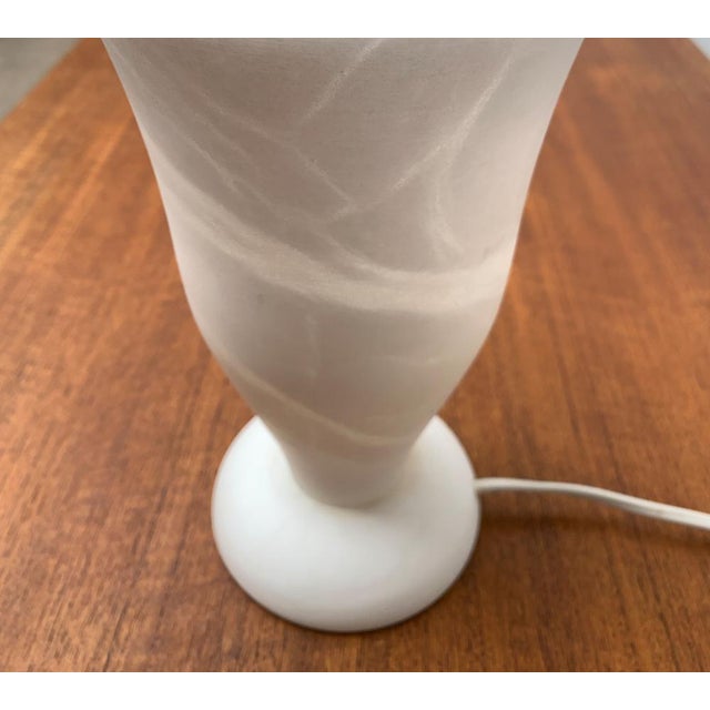 Vintage Italian Hollywood Regency Alabaster Table Lamp For Sale - Image 17 of 18