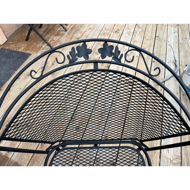 Mid-Century Modern Russell Woodard Style Vintage Mid-Century Black Wrought Iron Mesh Barrel Back Patio Dining Chairs - Set of 4 (Woodard Style) For Sale - Image 3 of 7