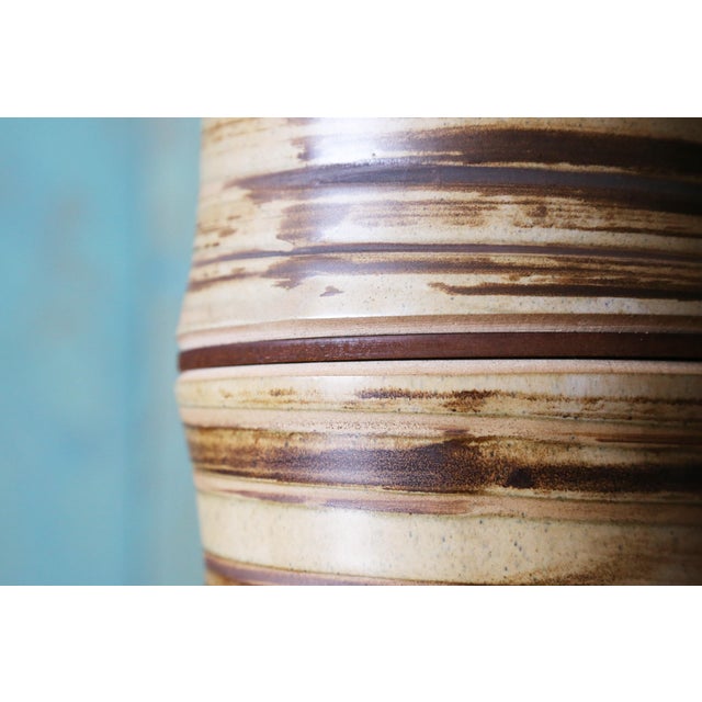 Wood 1960s Pair of Jane and Gordon Martz Table Lamps M221 Marshall Studios Green Brown Bamboo For Sale - Image 7 of 13