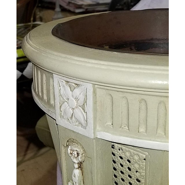 Wood Late 20th Century French Caned and Painted Planter Plant Stand For Sale - Image 7 of 9
