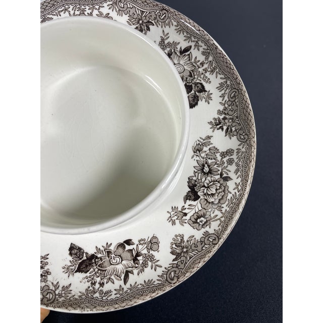 Brown Pheasants Ceramic White and Brown Butter Dish from Wedgwood, 1960s For Sale - Image 8 of 14