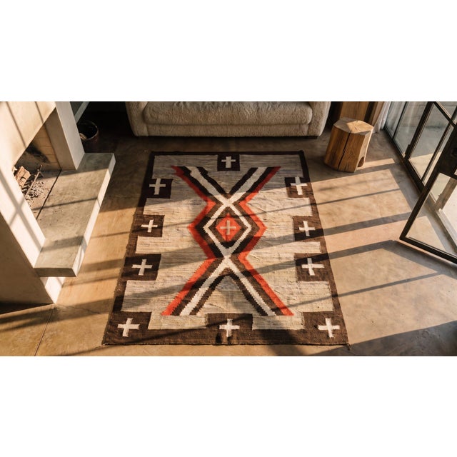 1920s Gray Lozenge Crossing Antique American Navajo Rug 4'9" X 7'3" Flatweave Wool Carpet For Sale - Image 18 of 18