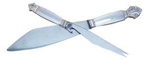 Early 20th Century Danish Georg Jensen Acanthus Dronning Sterling Silver Cake & Cheese Knives