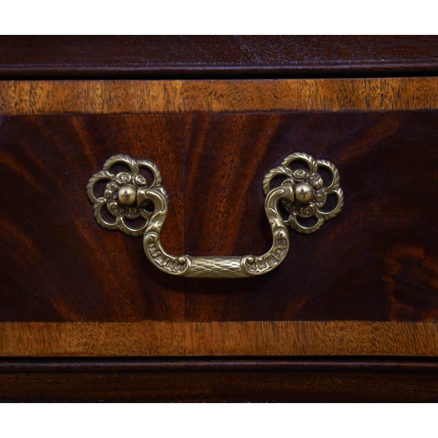Hickory Mahogany Inlaid Serpentine Curved Front Chest For Sale - Image 10 of 18