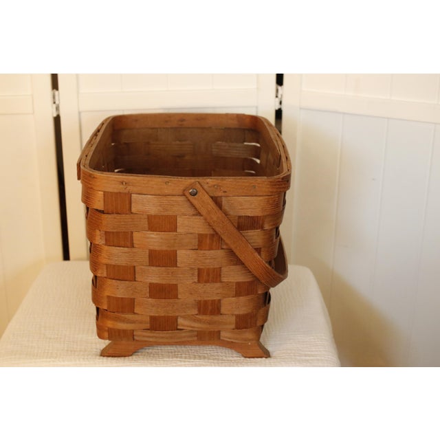 Early 20th Century Antique White Oak Large Gathering Basket Handcrafted in Vermont by Basketville For Sale - Image 5 of 12