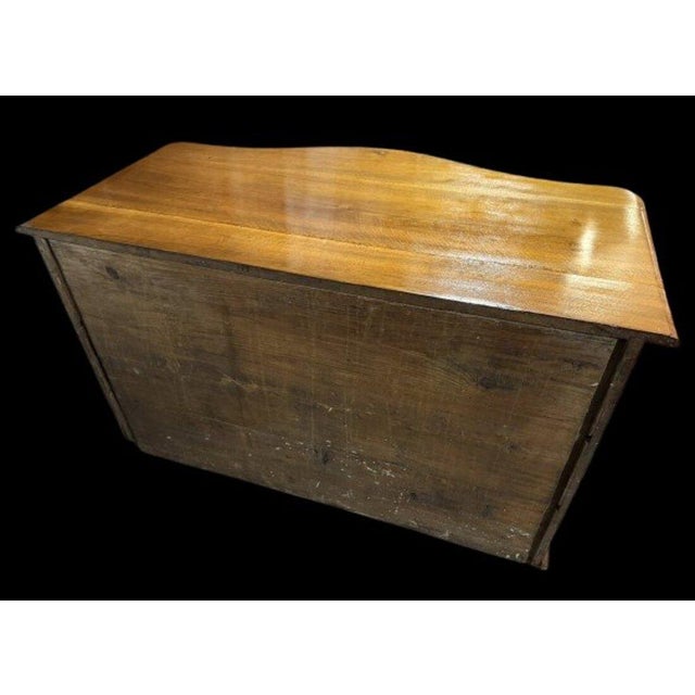 Wood Louis XIV ombé Commode in Burr Walnut and Gilt Bronze For Sale - Image 7 of 8