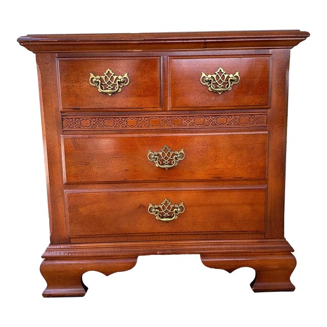 Vintage Stanley Furniture “Open Home” Mahogany Chippendale Style Nightstand For Sale
