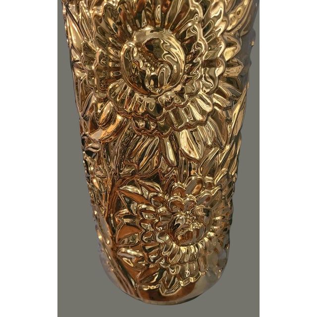 Hollywood Regency Late 20th Century Hollywood Regency Gold Embossed Ceramic Floral Umbrella Cane Vase Stand For Sale - Image 3 of 10