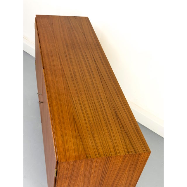 Danish Sideboard in Teak by Carlo Jensen for Hundevad & Co., 1960s For Sale - Image 17 of 18
