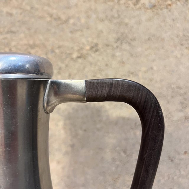 Mid-Century Modern 1950s Royal Holland Sculptural Pewter Carafe Coffee Pot Kmd For Sale - Image 3 of 9