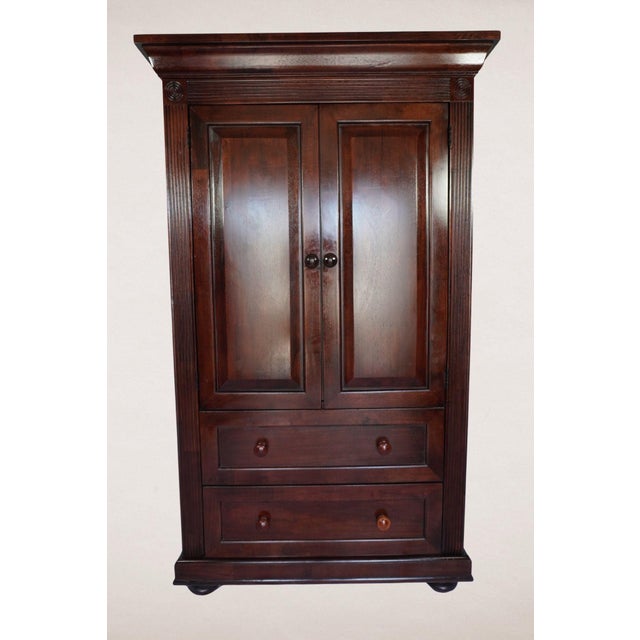 Large Hardwood Armoire Dresser / Entertainment Cabinet in excellent condition. Beautiful traditional armoire dresser...