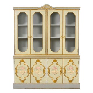 Early to Mid-20th Century Louis XVI Style Italian Hand-Painted China Cabinet For Sale