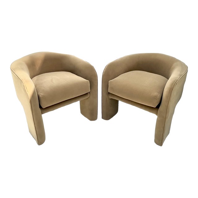 Vintage Low Back Barrel Club Chair in Camel Velvet - Set of 2 For Sale