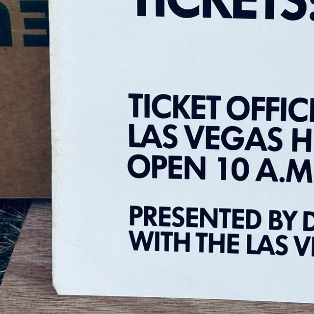 Paper Original 1986 Vindication in Vegas Spinks vs. Holmes Heavyweight Boxing Fight Poster For Sale - Image 7 of 11