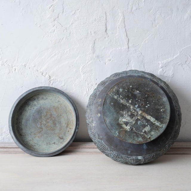 Brunei Lengguai Betel Nut Container, c.1900 For Sale - Image 10 of 12