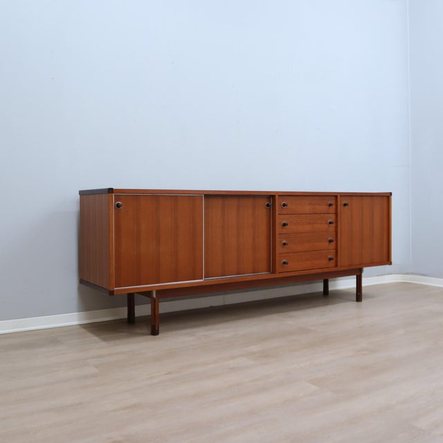 Italian Teak Sideboard by George Coslin for 3V, 1950s For Sale - Image 4 of 13