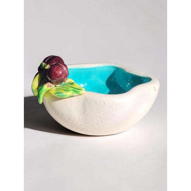 Sèvre porcelain bowl / cup KERAMOS Manufacture - Sèvres Pocket tray in white enamelled earthenware for the exterior and...