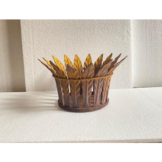 Hollywood Regency Vintage Metal Leaf Pot Plant Holder / Decorative Basket – Brass Bronze Tone - Crown Design For Sale - Image 3 of 12